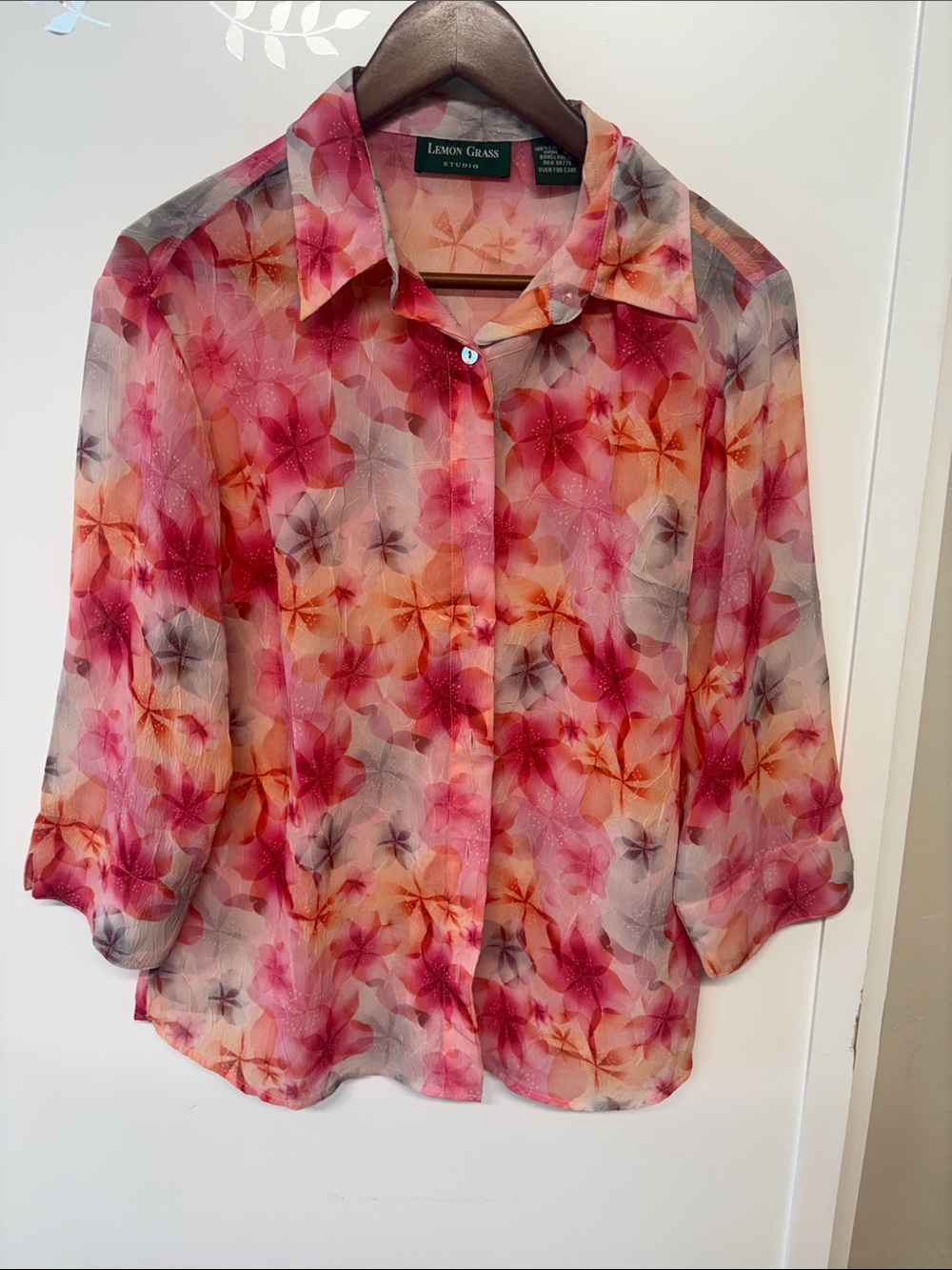 Lemon Grass Floral Button-Down Shirt in Pink Multi